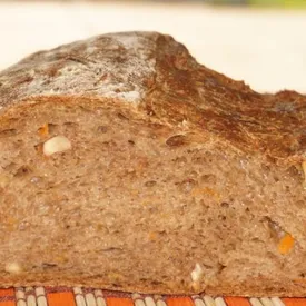 Хлеб пшенично-ржаной с морков. и грецк. орехом, 450 гр.